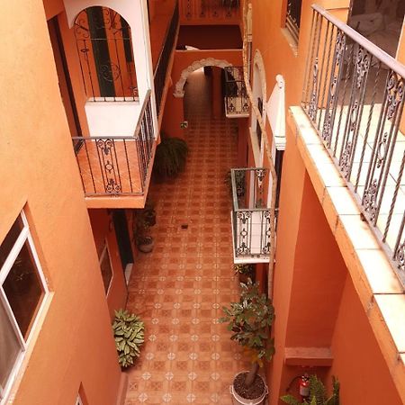 Hotel Meson Mariano Matamoros Queretaro Exterior photo